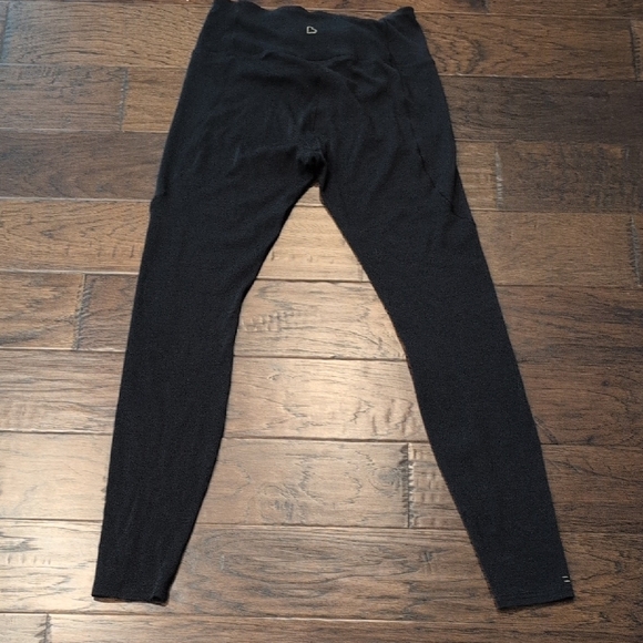 Branwyn Essential Leggings | 85% Merino Wool | Black | Large - Picture 5 of 9